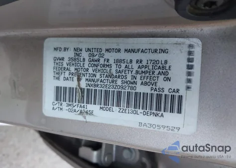 2003 Toyota Corolla Le z USA, uszkodzony, nr VIN 1NXBR32E23Z092780